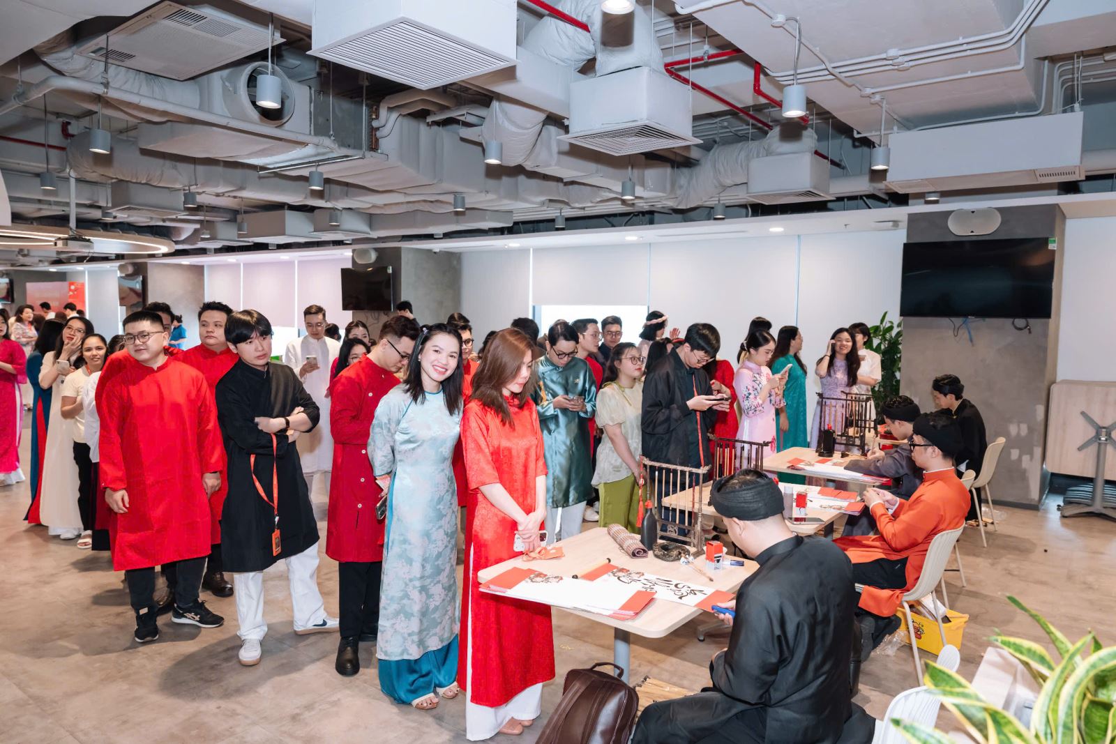 Dịch Vụ Thuê Thầy Đồ Thư Pháp TPHCM - Thuê Thầy Đồ TPHCM Trọn Gói